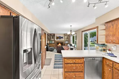 2917 Sequoia Court, Burnsville, MN 55337 - Photo 12