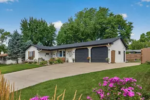 517 5 1/2 Street NW, Elk River, MN 55330 - Photo 2