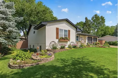 517 5 1/2 Street NW, Elk River, MN 55330 - Photo 4