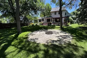 8441 W Lake Dr, Chanhassen, MN 55317 - Photo 28