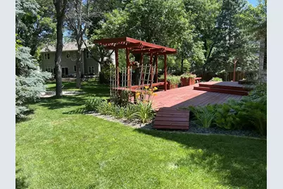8441 W Lake Drive, Chanhassen, MN 55317 - Photo 28