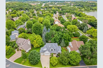 8441 W Lake Drive, Chanhassen, MN 55317 - Photo 36