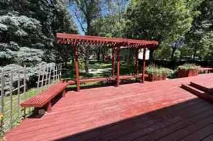 8441 W Lake Dr, Chanhassen, MN 55317 - Photo 24