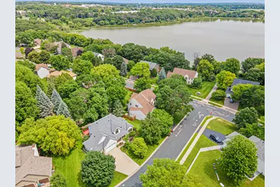 8441 W Lake Drive, Chanhassen, MN 55317 - Photo 34