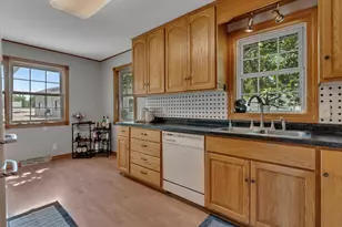 9372 71st St NE, Spicer, MN 56288 - Photo 4
