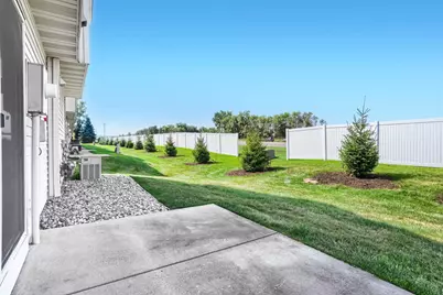 4024 Blakewood Drive, Shakopee, MN 55379 - Photo 26