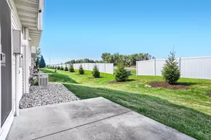 4024 Blakewood Dr, Shakopee, MN 55379 - Photo 26