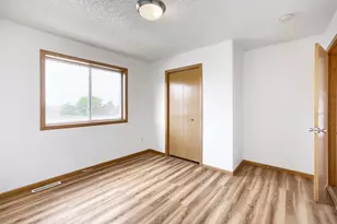 4024 Blakewood Dr, Shakopee, MN 55379 - Photo 18