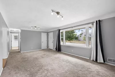 2173 Wilson Avenue, Saint Paul, MN 55119 - Photo 6
