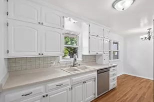 2173 Wilson Ave, Saint Paul, MN 55119 - Photo 10