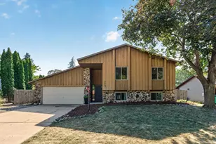 2667 Hawthorne Ln, Stillwater, MN 55082 - Photo 1