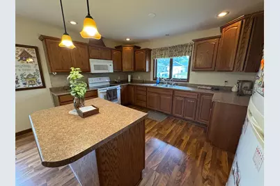 1724 Lower Trentwood Circle NE, Willmar, MN 56201 - Photo 6