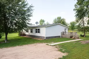 6951 County Road 82 NW, Garfield, MN 56332 - Photo 2