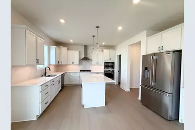 8644 Periwinkle Boulevard, Woodbury, MN 55129 - Photo 2