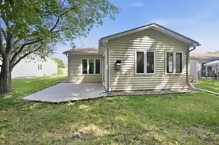 758 Garceau Ln, Vadnais Heights, MN 55127 - Photo 20