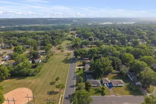 10118 Park Ave S, Bloomington, MN 55420 - Photo 56