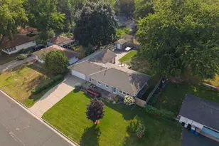 10118 Park Ave S, Bloomington, MN 55420 - Photo 52