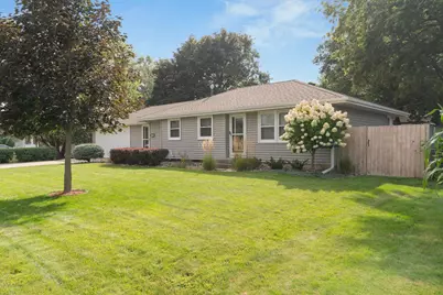10118 Park Avenue S, Bloomington, MN 55420 - Photo 4