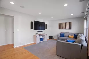 10118 Park Ave S, Bloomington, MN 55420 - Photo 24