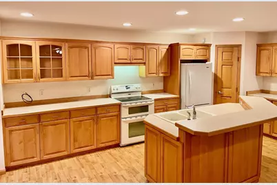 1508 17th Avenue SW, Austin, MN 55912 - Photo 8