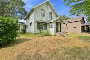 405 N 58th Ave W, Duluth, MN 55807 - Photo 1