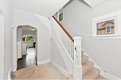 405 N 58th Avenue W, Duluth, MN 55807 - Photo 6
