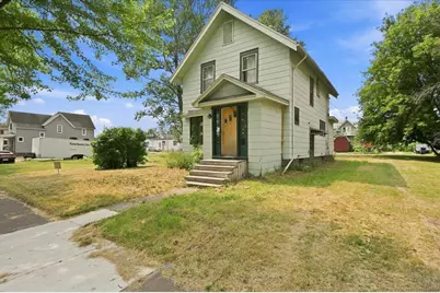 405 N 58th Avenue W, Duluth, MN 55807 - Photo 2