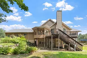 2403 Eagle Ridge Dr, Menomonie, WI 54751 - Photo 4