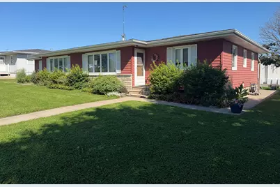1602/ 1604 Front Street W, Albert Lea, MN 56007 - Photo 1