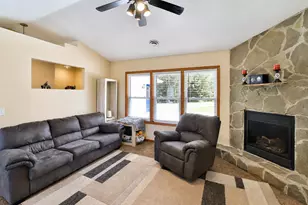 3736 Cedar Scenic Rd, Baxter, MN 56425 - Photo 6