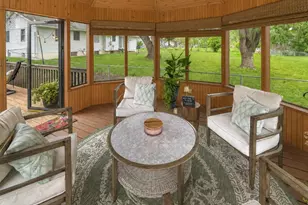 2946 Sumter Ave N, Crystal, MN 55427 - Photo 2