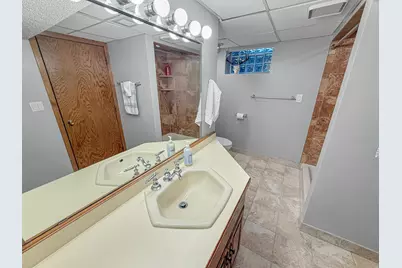 2946 Sumter Avenue N, Crystal, MN 55427 - Photo 32
