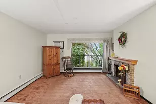 4201 Lakeside Avenue N, Brooklyn Center,  55429 - Photo 4