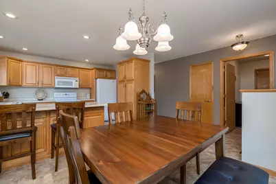 129 Cameo Lane, Mankato, MN 56001 - Photo 6