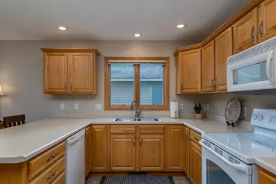 129 Cameo Lane, Mankato, MN 56001 - Photo 8