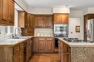 11202 Mt Curve Rd, Eden Prairie, MN 55347 - Photo 20