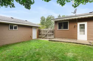 5895 Red Fox Run, North Branch, MN 55056 - Photo 50