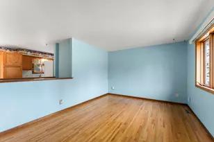 5895 Red Fox Run, North Branch, MN 55056 - Photo 12