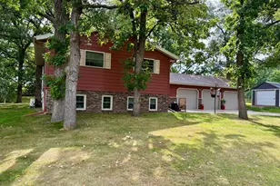110 8th St NE, Long Prairie, MN 56347 - Photo 2
