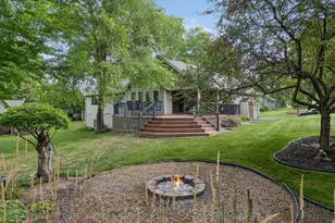 1736 White Oak Dr, Chaska, MN 55318 - Photo 38