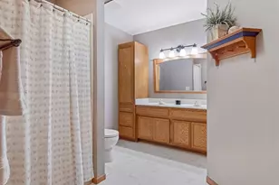 1736 White Oak Dr, Chaska, MN 55318 - Photo 32