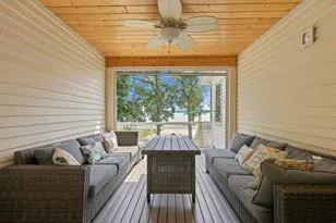 1082 W Lake Dr, Detroit Lakes, MN 56501 - Photo 28