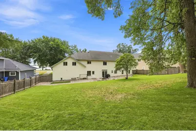 1082 W Lake Drive, Detroit Lakes, MN 56501 - Photo 34