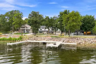 1082 W Lake Dr, Detroit Lakes, MN 56501 - Photo 2
