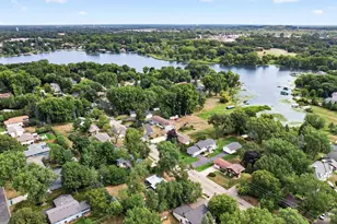 1684 Long Lake Rd, New Brighton, MN 55112 - Photo 28