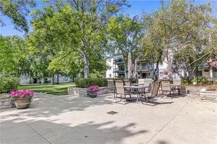 2720 Dale St N, Roseville, MN 55113 - Photo 14