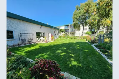 2720 Dale Street N #C113, Roseville, MN 55113 - Photo 18