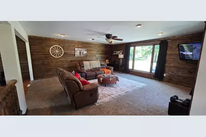 1501 1st Avenue E, International Falls, MN 56649 - Photo 2