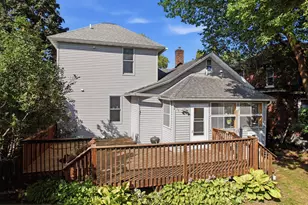 351 E Sanborn St, Winona, MN 55987 - Photo 18