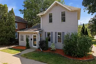 351 E Sanborn St, Winona, MN 55987 - Photo 24